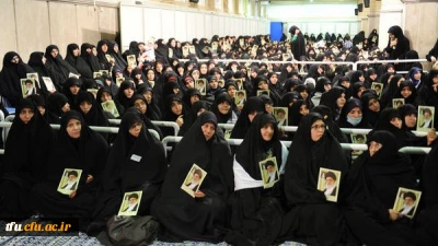 دیدار جمعی از دانشجویان و کارکنان پردیس فاطمه الزهرا(س)تبریز با مقام عظمای ولایت