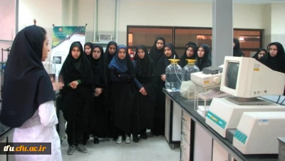 آشنایی دانشجویان پردیس فاطمه الزهرا(س)با پارک علم و فناوری استان آذربایجان شرقی