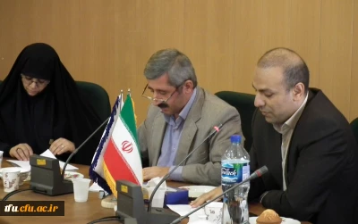 دکتر کیانی در جمع مدرسان و کارکنان پردیس های استان آذربایجان شرقی:
ضرورت انعقاد تفاهم نامه با سایر دانشگاه ها و جذب مشارکت با سازمان های علمی و فرهنگی، برای پیشرفت و ارتقای سطح کیفی پردیس ها