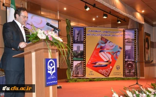 آقای دکتر مهر محمدی در اختتامیه ی بیست و چهارمین جشنواره فرهنگی:
فعل خواستن در جهت رشد و بالنگی را باید دانشجو معلمان صرف کنند.