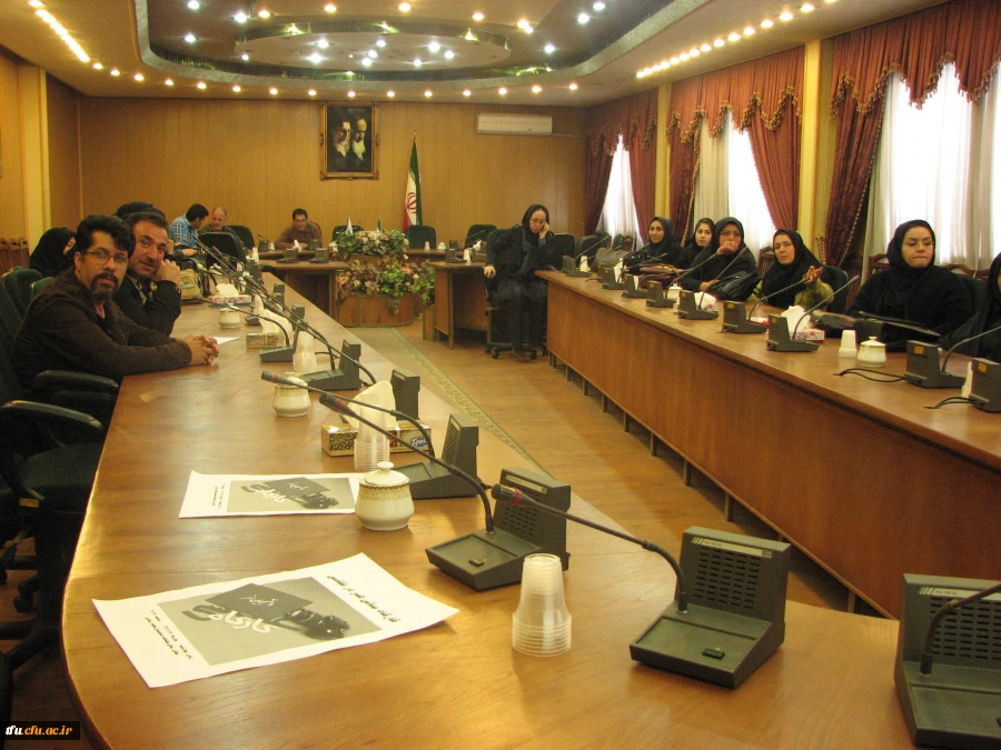 کارگاه مبانی هنر در عکاسی برگزار شد. 2