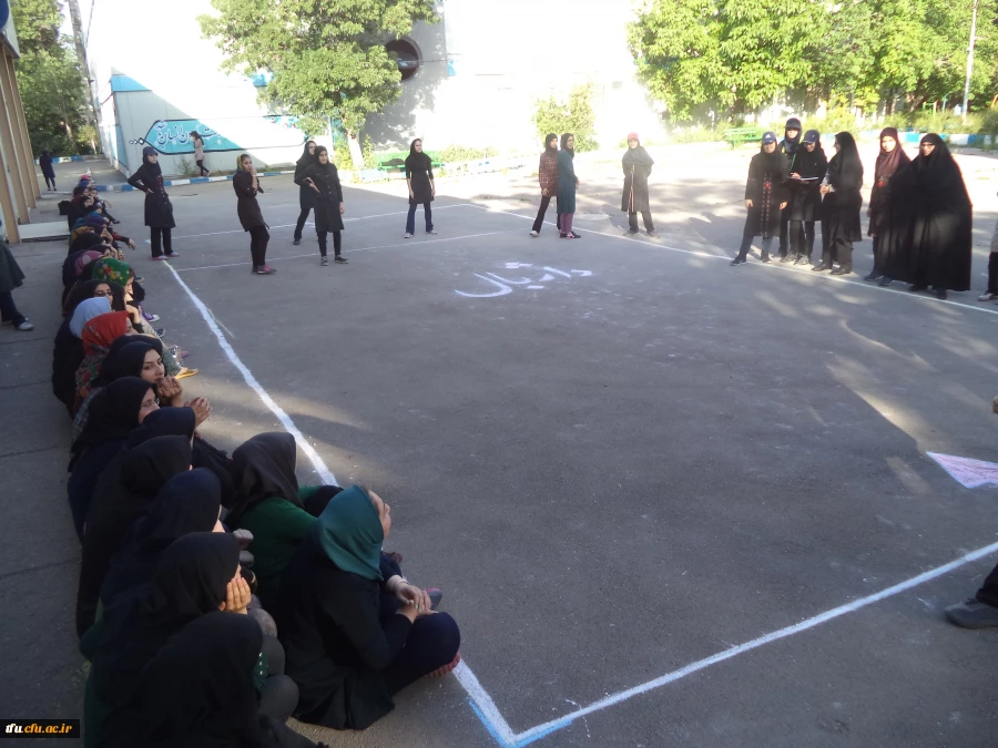 به مناسبت هفته خوابگاه ها مسابقات دانشجویی داژبال برگزار شد. 2