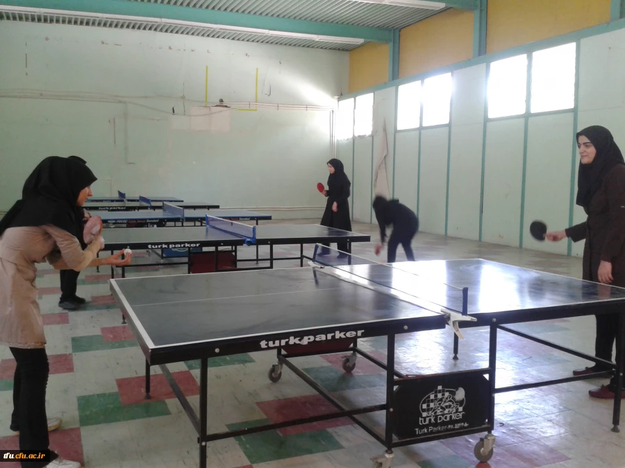 به مناسبت هفته خوابگاه ها مسابقات پینگ پنگ  برگزار شد. 2