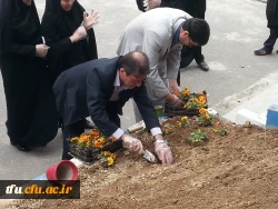 کاشت نهال در فضای سبز پردیس فاطمه الزهرا(س) به مناسبت روز درختکاری  2