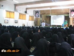 مراسم گرامیداشت هفته معلم بررگزار شد. 3