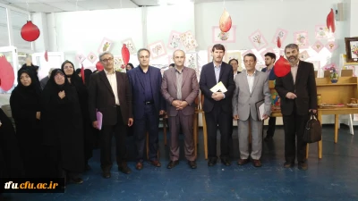 برپایی نمایشگاهی از دست سازه های علمی و هنری دانشجو معلمان پردیس فاطمه الزهرا(س)