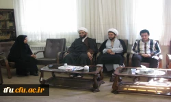 نشست  سرکارخانم دکتر باقری سرپرست پردیس فاطمه الزهرا(س)  با حجت الاسلام والمسلمین جلیلی مسئول نهاد رهبری دانشگاه فرهنگیان استان 2