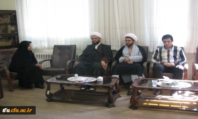 نشست  سرکارخانم دکتر باقری سرپرست پردیس فاطمه الزهرا(س)  با حجت الاسلام والمسلمین جلیلی مسئول نهاد رهبری دانشگاه فرهنگیان استان