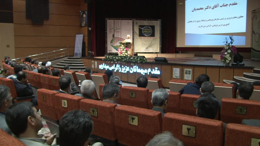 افتتاح جشنواره کشوری راهبرد های یادهی-یادگیری موقعیت محور با رویکرد درس پژوهی دوره اول در تبریز 8