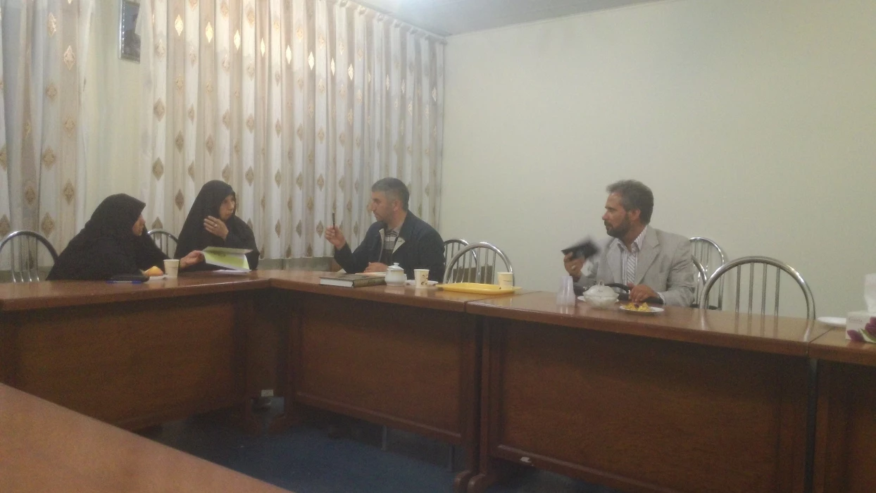 اولین جلسه ی گروه معارف اسلامی پردیس فاطمه الزهرا(س) برگزار شد.