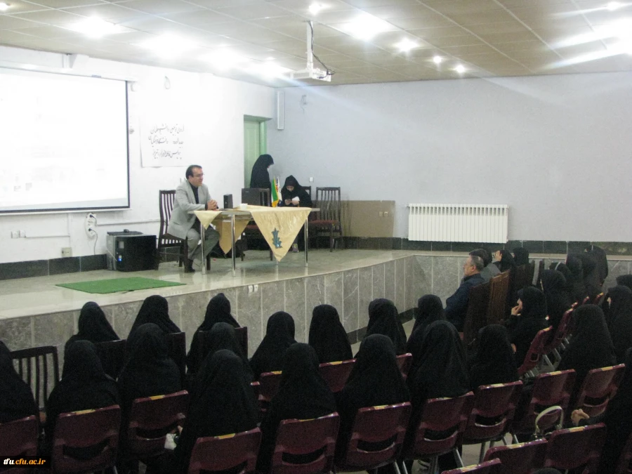 برگزاری مراسم توجیه دانشجویان ورودی 95  5