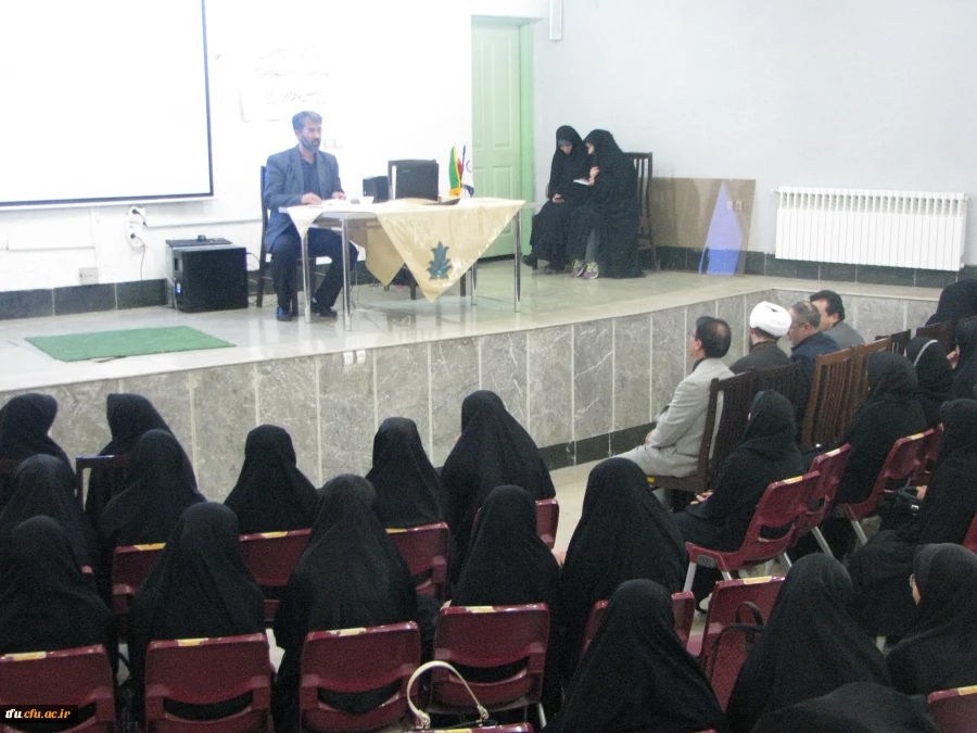 برگزاری مراسم توجیه دانشجویان ورودی 95  14