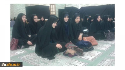 شرکت دانشجویان در گردهمایی حامیان مدافعان حرم در دانشگاه تبریز