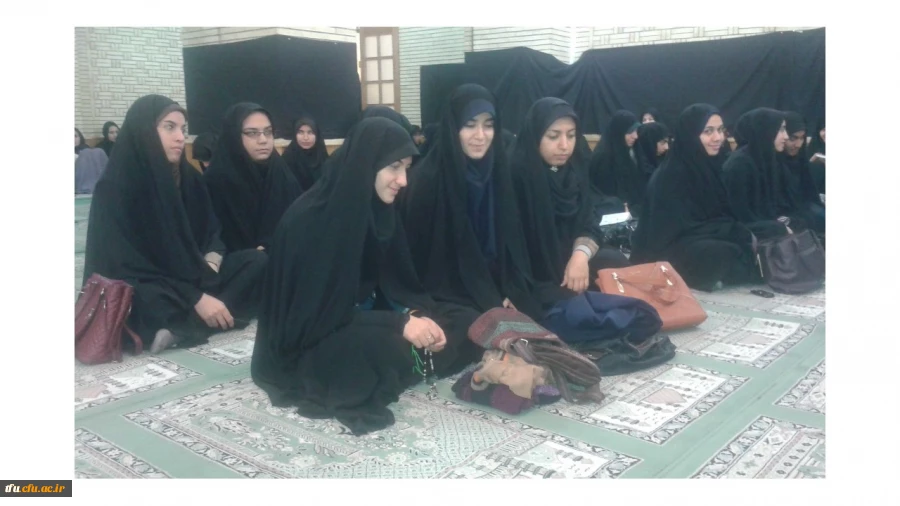 شرکت دانشجویان در گردهمایی حامیان مدافعان حرم در دانشگاه تبریز 2