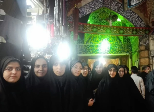 بازدید دانشجو معلمان از مقبره آیت ا...شهید محراب قاضی طباطبایی(ره)