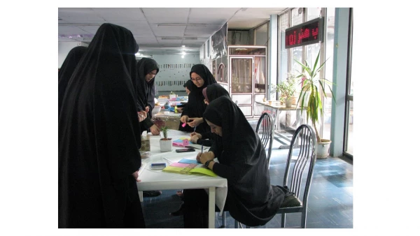 انتخابات شورای صنفی همراه با کانون ها و انجمن های فرهنگی پردیس فاطمه الزهرا(س) برگزار شد. 2