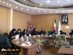 جلسه بررسی برنامه های هفته پژوهش و مقالات پرسش مهر 17