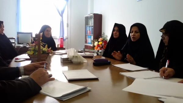 جلسه شورای آموزش با مدیران گروهها و کارشناسان آموزش