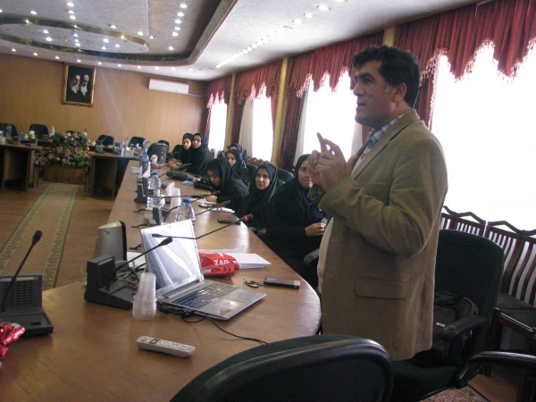 برگزاری کارگاه آموزشی ترجمه زبان انگلیسی به مناسبت هفته پژوهش