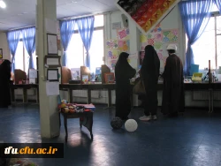 برگزاری نمایشگاهی از آثار و دست سازه های دانشجویان به مناسبت هفته پژوهش