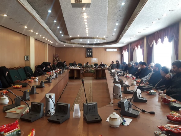 جلسه شورای اساتید