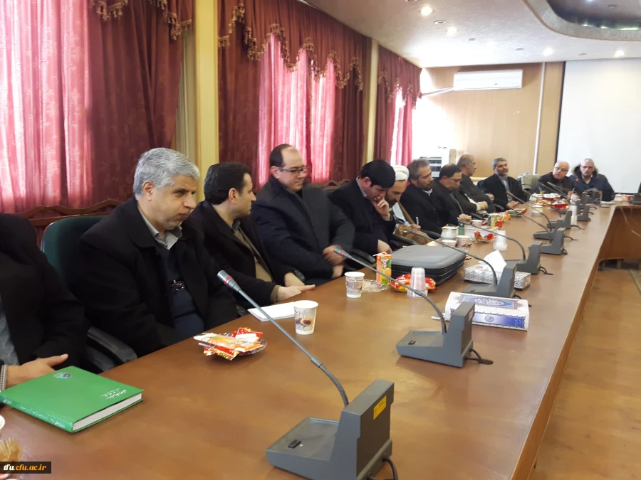 جلسه شورای اساتید