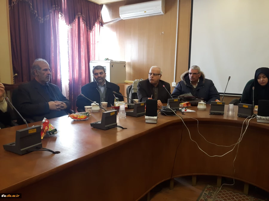 جلسه شورای اساتید