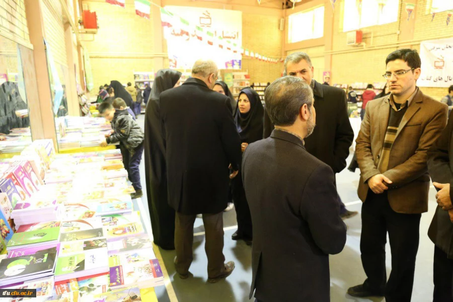 افتتاح دهمین نمایشگاه متمرکز کتاب استان آذربایجان شرقی در سالن کوثر پردیس فاطمه الزهرا(س)