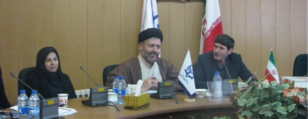 برگزاری کرسی آزاد اندیشی با موضوع "تعمیق معرفت انقلابی"  2