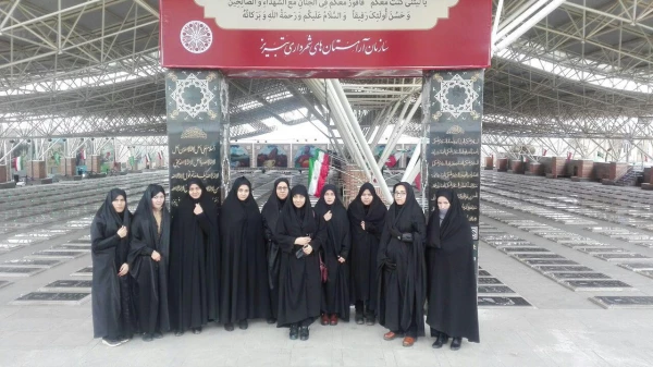 مراسم غبارروبی و عطرافشانی گلزار شهدای تبریز