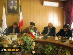 جلسه هماهنگی و تنظیم برنامه های راهبردی شورای فرهنگی و اجتماعی پردیس فاطمه الزهرا(س) با دبیران کانون ها و انجمن های علمی