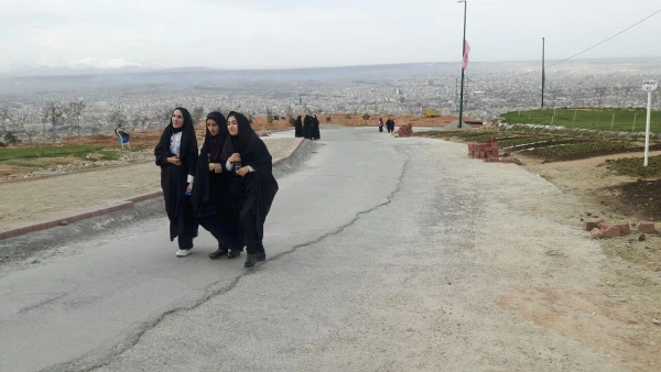 برگزاری مراسم کوه پیمایی دانشجویان پردیس فاطمه الزهرا(س)