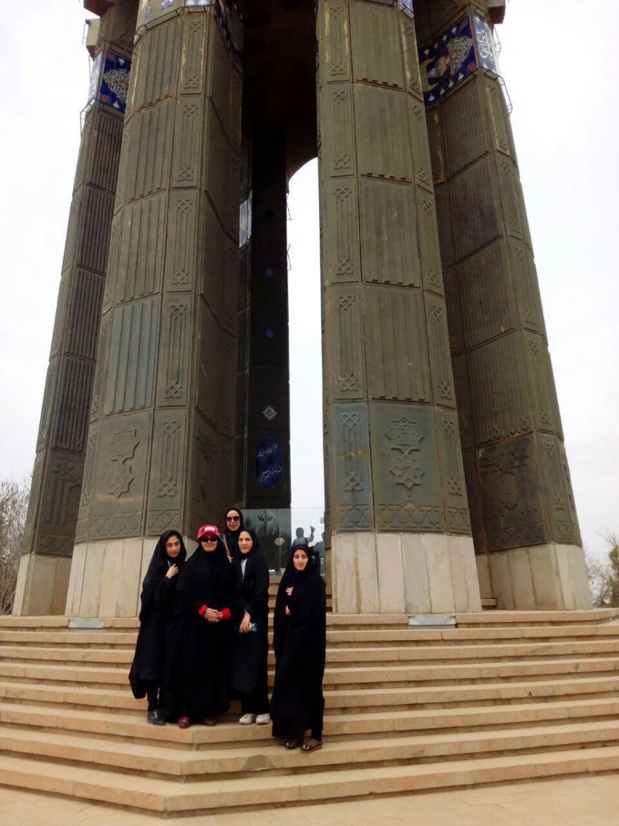 برگزاری مراسم کوه پیمایی دانشجویان پردیس فاطمه الزهرا(س)