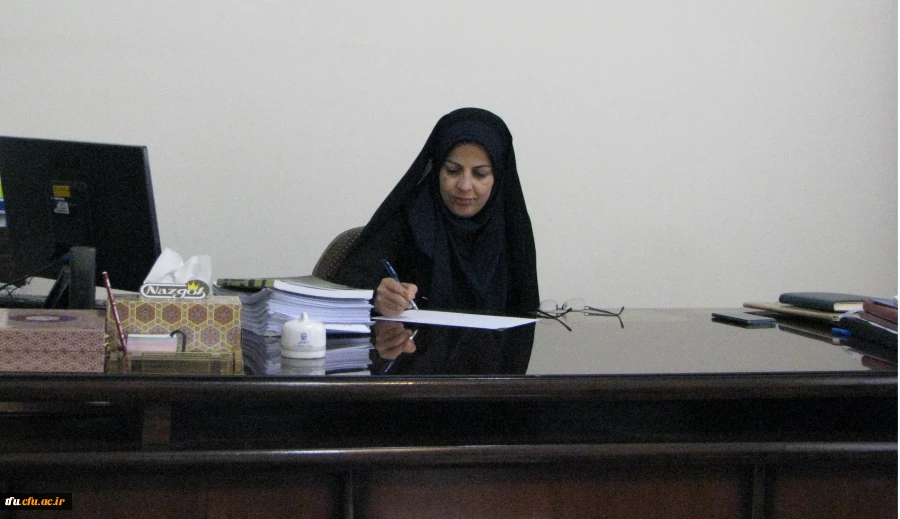 پیام تبریک دکتر باقری سرپرست پردیس فاطمه الزهرا(س) به مناسبت بزرگداشت مقام معلم 2