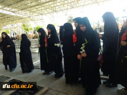 شرکت دانشجو معلمان پردیس فاطمه الزهرا(س) در آیین عطرافشانی و گلباران مزار 186 شهید معلم استان