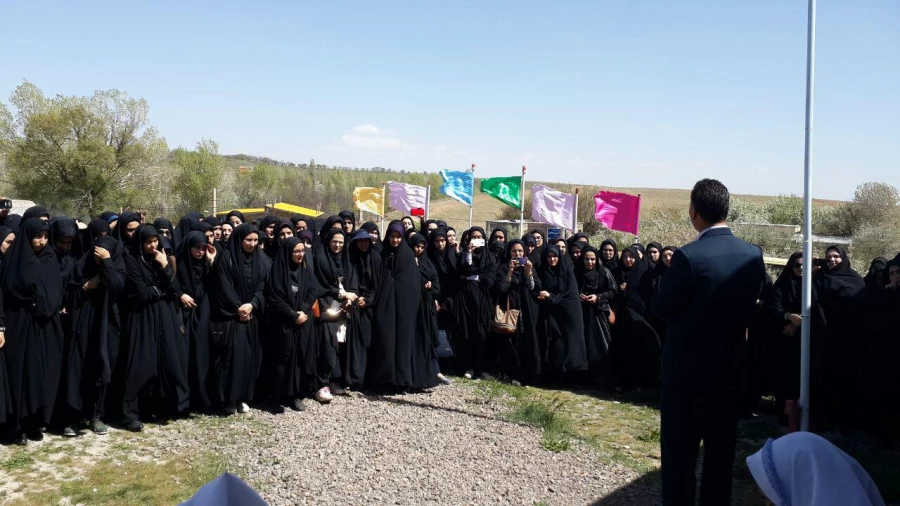 بازدید دانشجو معلمان پردیس فاطمه الزهرا(س) از کلاس های چند پایه بخش ترکمانچای