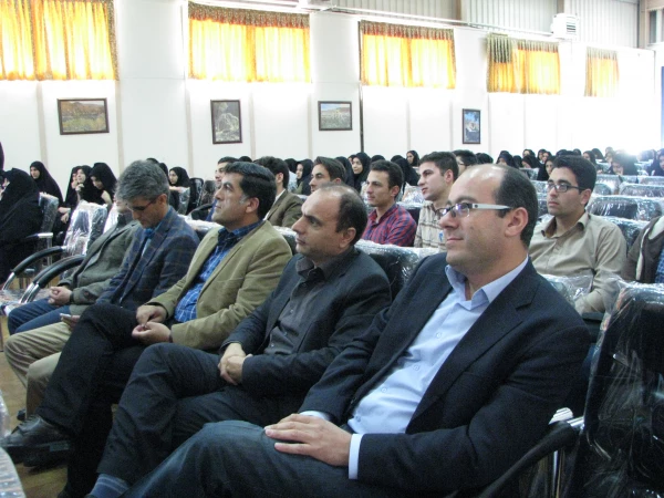 همایش استانی علمی،پژوهشی در پردیس فاطمه الزهرا(س) برگزار شد.