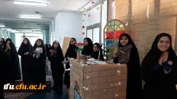 جشنواره شمعدانی و پخت وپز به مناسبت هفته خوابگاهها در پردیس فاطمه الزهرا(س) برگزار شد.