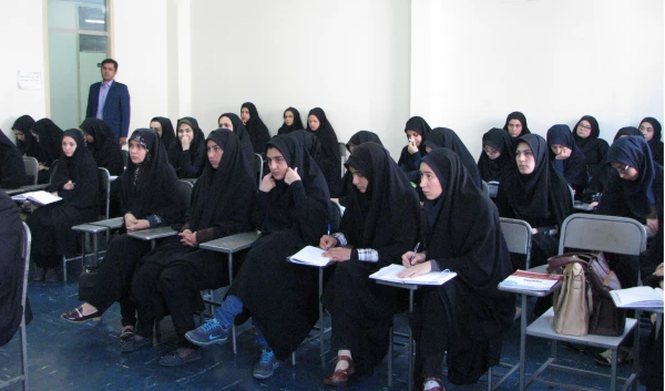 دوره توانمندسازی دانشجو معلمان دوره راهنمایی و مشاوره ورودی 92 پردیس فاطمه الزهرا(س)  2