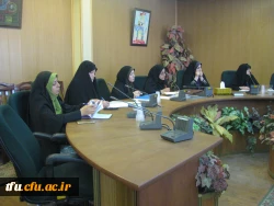 جلسه شورای پژوهشی پردیس فاطمه الزهرا(س)