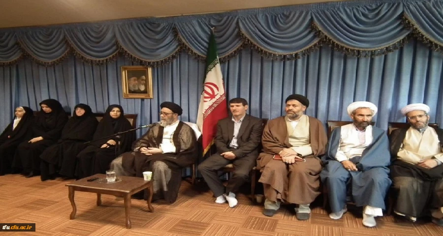دیدار اساتید و همکاران دانشگاه فرهنگیان با حاج آقا آل هاشم نماینده ولی فقیه در استان آذربایجان شرقی 2