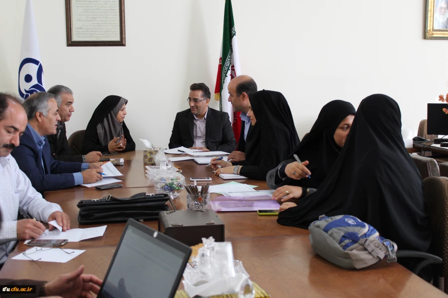 جلسه هماهنگی و برنامه ریزی پنجمین دوره توان افزایی سرپرستان شبانه روزی در پردیس فاطمه الزهرا(س) برگزار شد.