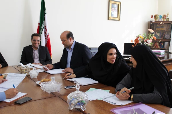 جلسه هماهنگی و برنامه ریزی پنجمین دوره توان افزایی سرپرستان شبانه روزی در پردیس فاطمه الزهرا(س) برگزار شد.