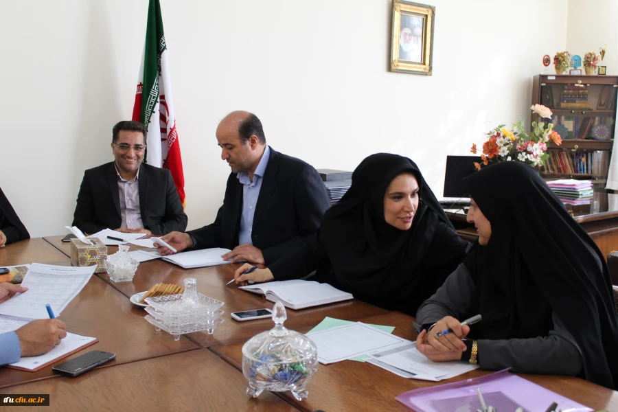 جلسه هماهنگی و برنامه ریزی پنجمین دوره توان افزایی سرپرستان شبانه روزی در پردیس فاطمه الزهرا(س) برگزار شد.