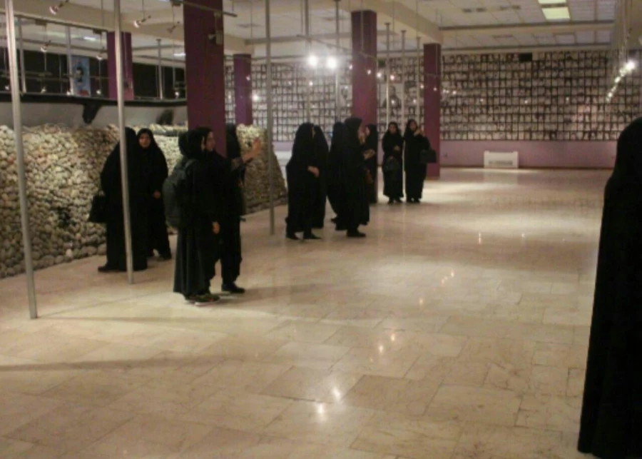 بازدید دانشجومعلمان پردیس فاطمه الزهرا (س)تبریز از فرهنگسرای الغدیر