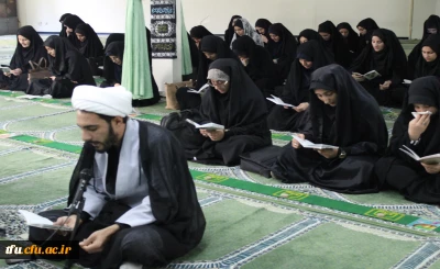 به همت واحد فرهنگی پردیس مراسم قرائت زیارت عاشورا و عزاداری به مناسبت شهادت امام زین العابدین(ع)برگزار گردید.