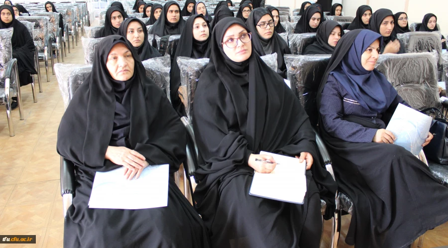 با همکاری سازمان بهزیستی کارگاه بهداشت روانی با موضوع مهارت های زندگی در پردیس فاطمه الزهرا(س) برگزارشد.  2