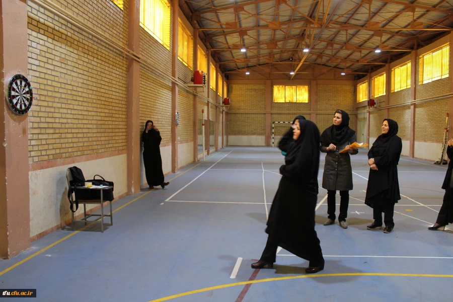 مسابقه ورزشی در رشته دارت بین کارکنان پردیس فاطمه الزهرا(س) برگزارشد.