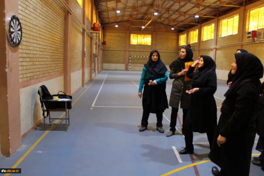 مسابقه ورزشی در رشته دارت بین کارکنان پردیس فاطمه الزهرا(س) برگزارشد.