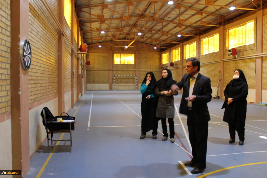 مسابقه ورزشی در رشته دارت بین کارکنان پردیس فاطمه الزهرا(س) برگزارشد.